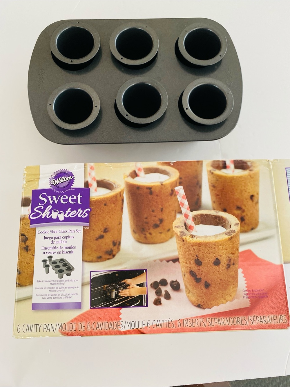 Wilton Sweet Shorters 6-Cavity Cookie Shot Glass Pan Set